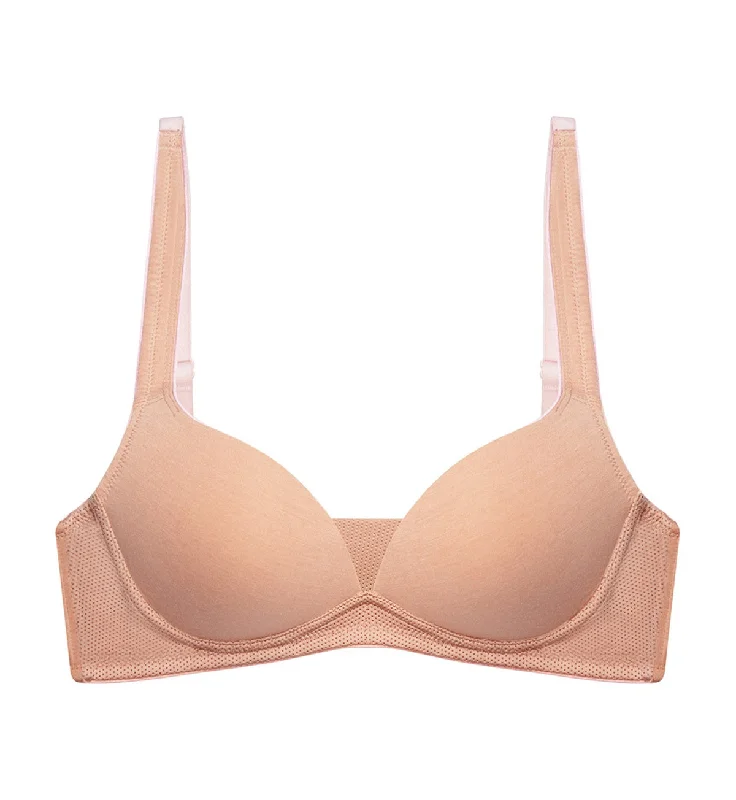 SOFT INVISIBLE NON-WIRED PADDED BRA